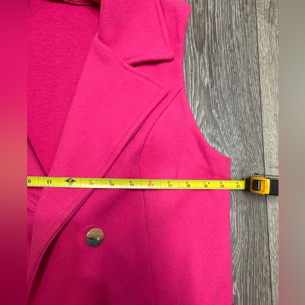 Haute Monde Women's Pink Sleeveless Coat - Picture 7 of 13
